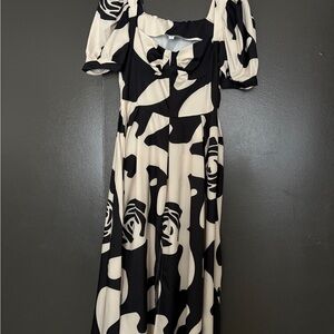 LIKE NEW - Elegant Black and White Floral Dress